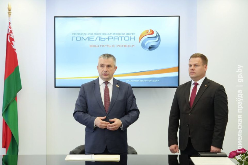 Беражліва ставіцца да кадраў і адказна да задач: кіраўніком адміністрацыі СЭЗ «Гомель-Ратон» стаў Дзмітрый Лебедзь